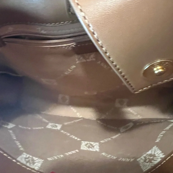 Anne Klein Tote Crossbody Tan - Picture 6 of 14